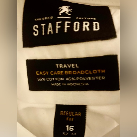 Stafford Mens Regular Fit Stretch Fabric Wrinkle Free L/S Dress Shirt - Picture 3 of 5